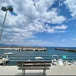 Alio Seaside Maisonette دياكوبتو