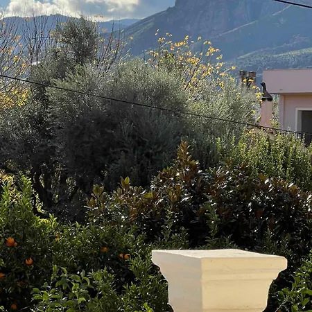 Alio Seaside Maisonette Country house *