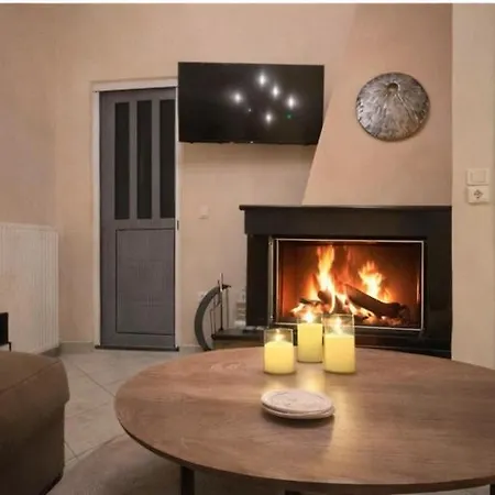 Alio Seaside Maisonette, Steps From Diakopto
